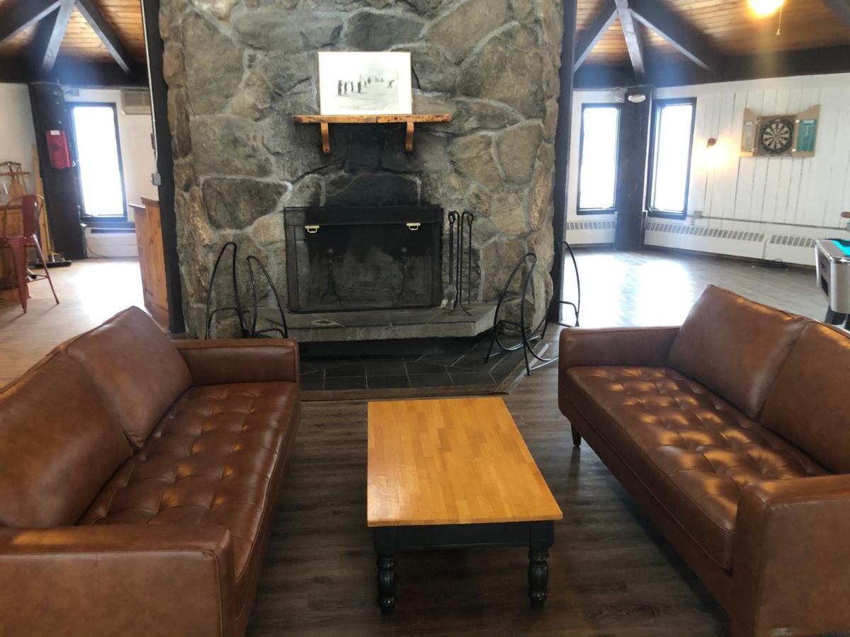 The Lodge At Mount Snow West Dover Buitenkant foto