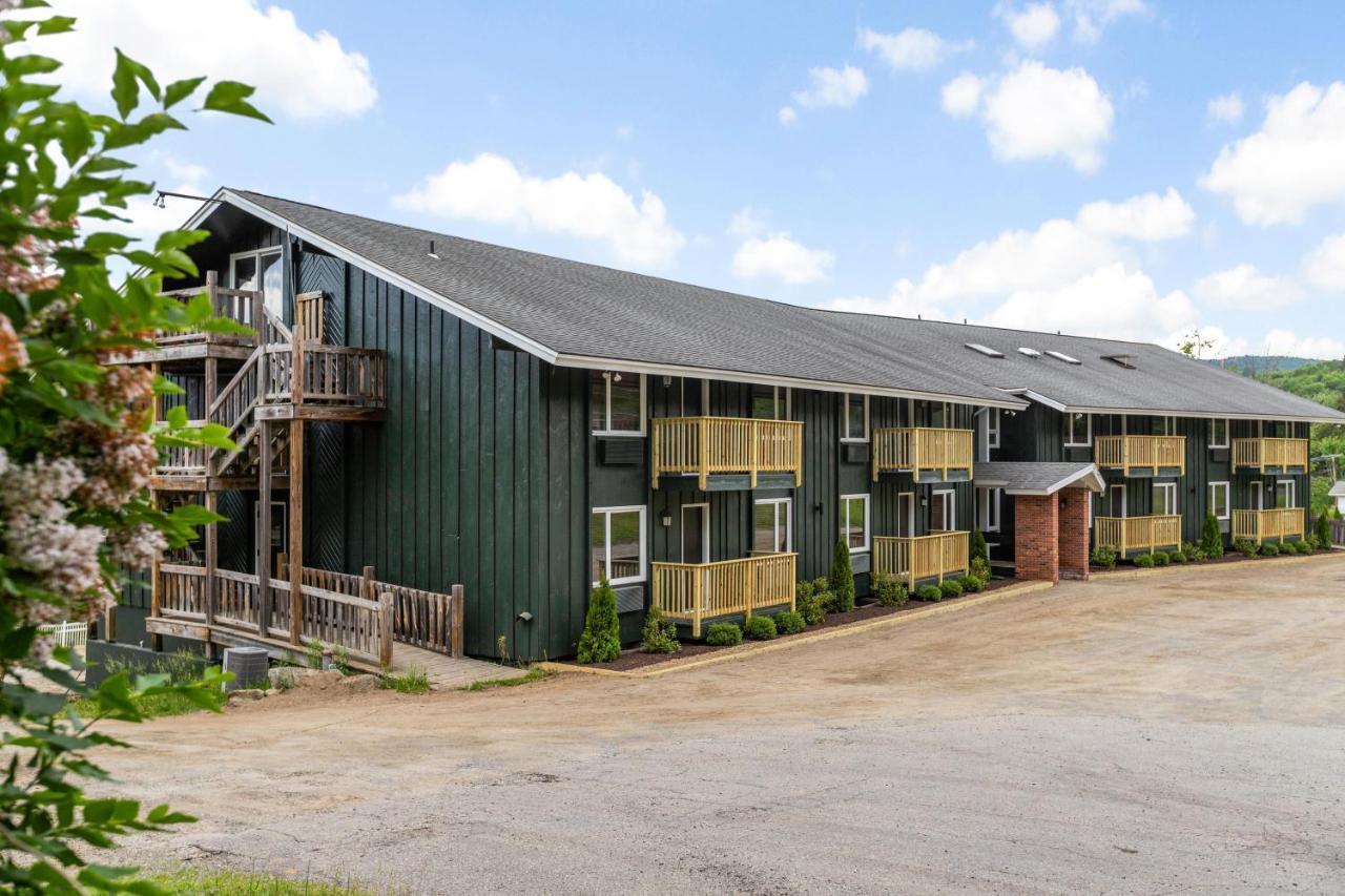 The Lodge At Mount Snow West Dover Buitenkant foto